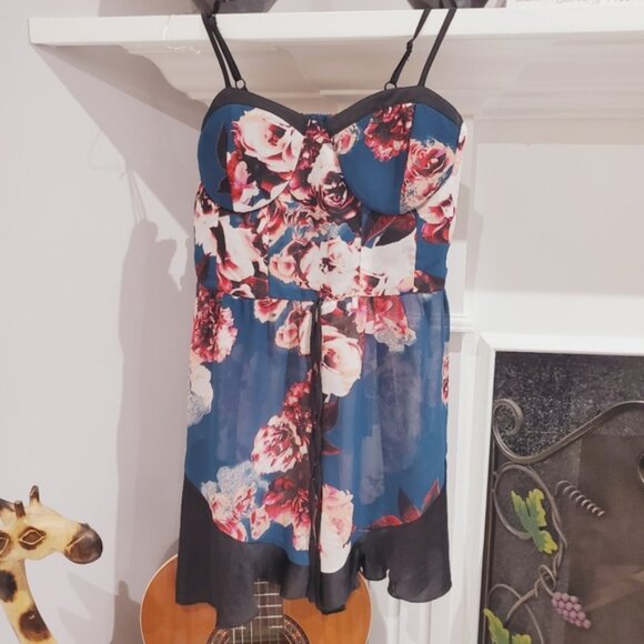 Vintage BAND OF GYPSIES Boho Semi Sheer Romper Shorts - Picture 3 of 9